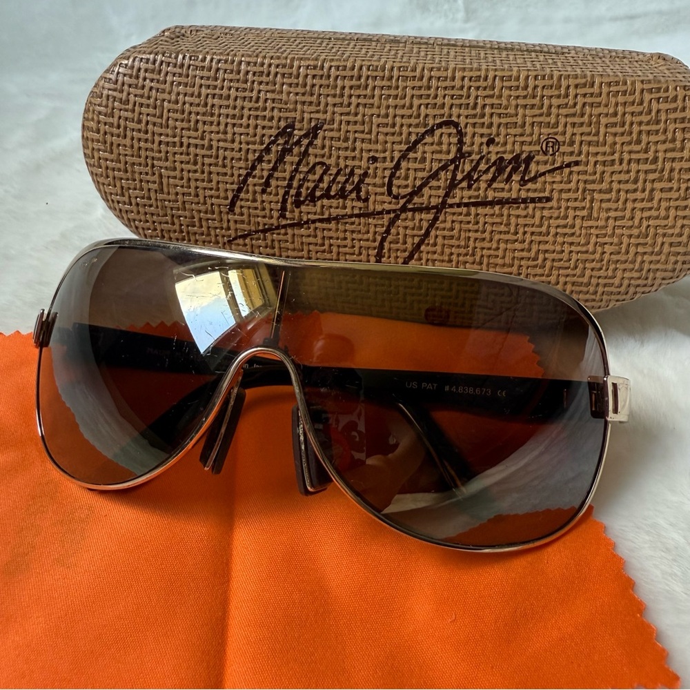 Maui Jim Maka Polarized Aviator Wrap Sunglasses with Hard Case Gold Brown - Picture 2 of 14